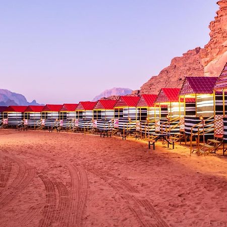 ホテルRainbow Camp ワディ ・ラム エクステリア 写真